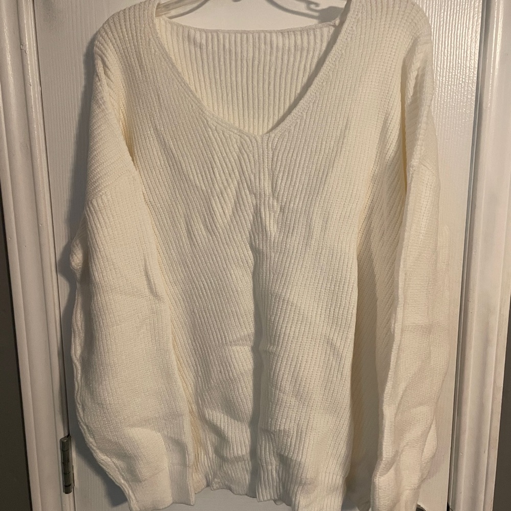 White pullover sweater